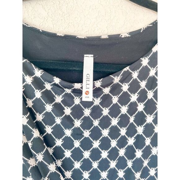 Gilli Stitch Fix Size Medium Printed Dress Stretchy - Picture 3 of 5